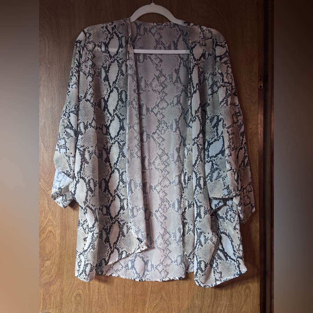 Snake skin kimono